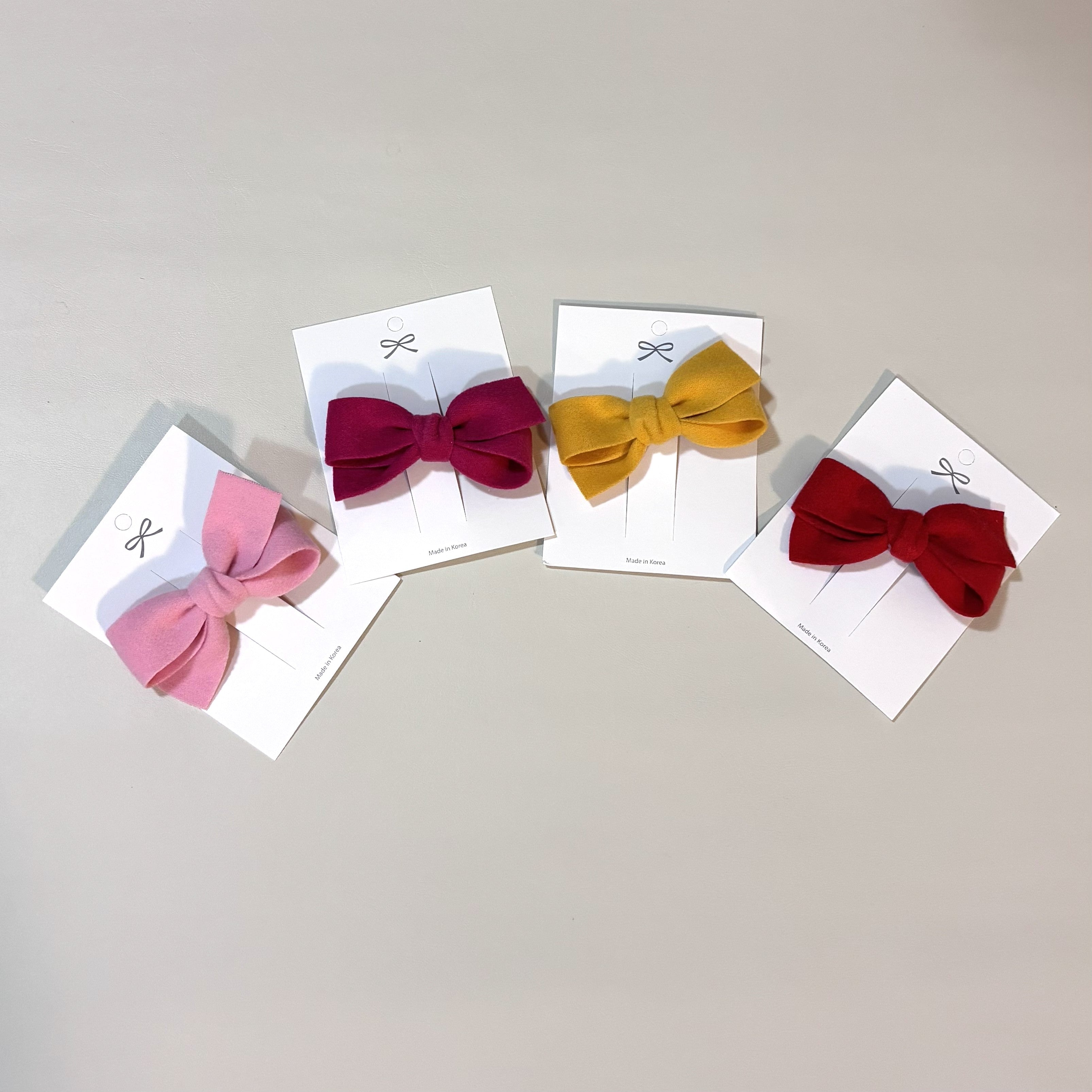 Single Ribbon Clip